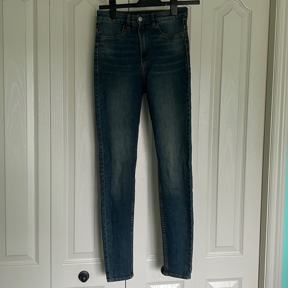 H&M Skinny Jeans - Picture 1 of 6